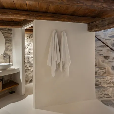 Near - 1br - Jacuzzi - Origin Cycladic Windmill Holiday home *