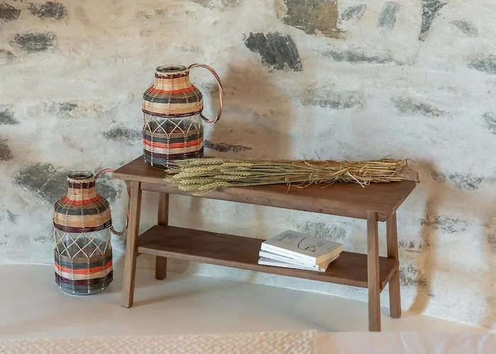 Дом отдыха Near - 1br - Jacuzzi - Origin Cycladic Windmill